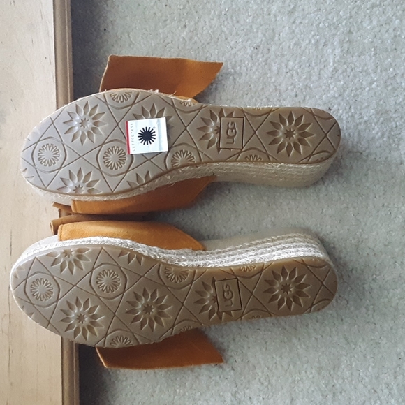 UGG MULE SANDLES - Picture 4 of 7